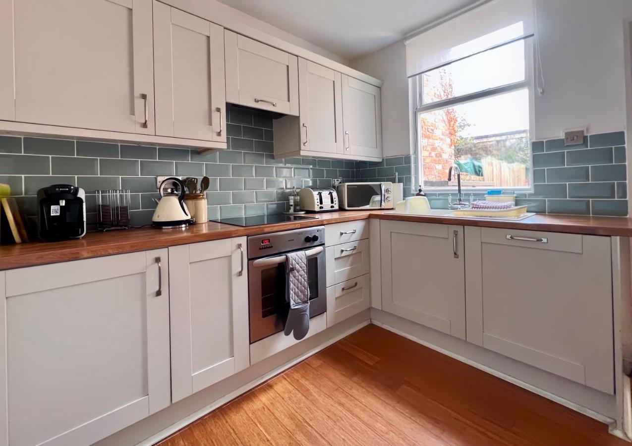 Charming Victorian Cottage Steps From Historic Chester - Free Parking Exterior foto